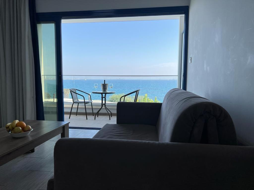 Governors Beach Panayiotis Aparthotel Exterior foto