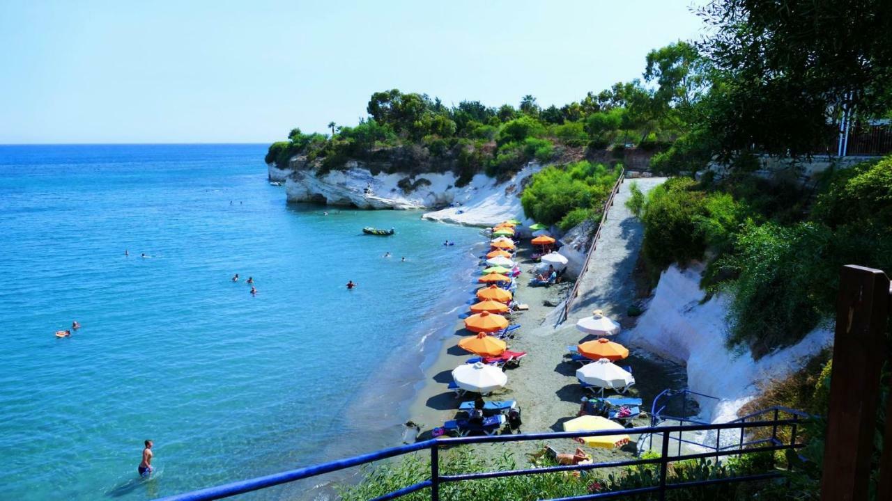 Governors Beach Panayiotis Aparthotel Exterior foto