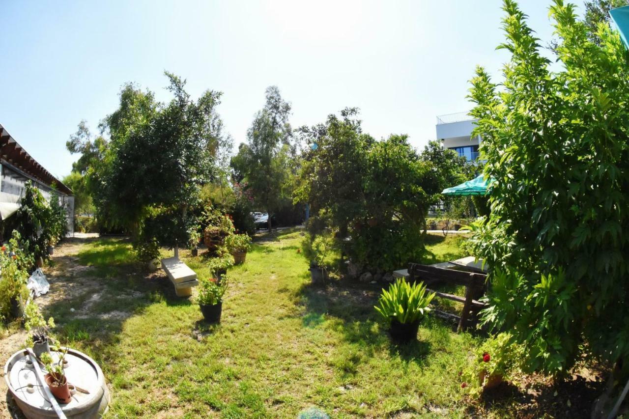 Governors Beach Panayiotis Aparthotel Exterior foto